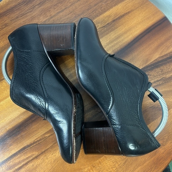 Frye Stella black soft leather slip on booties size 8 - Picture 8 of 11